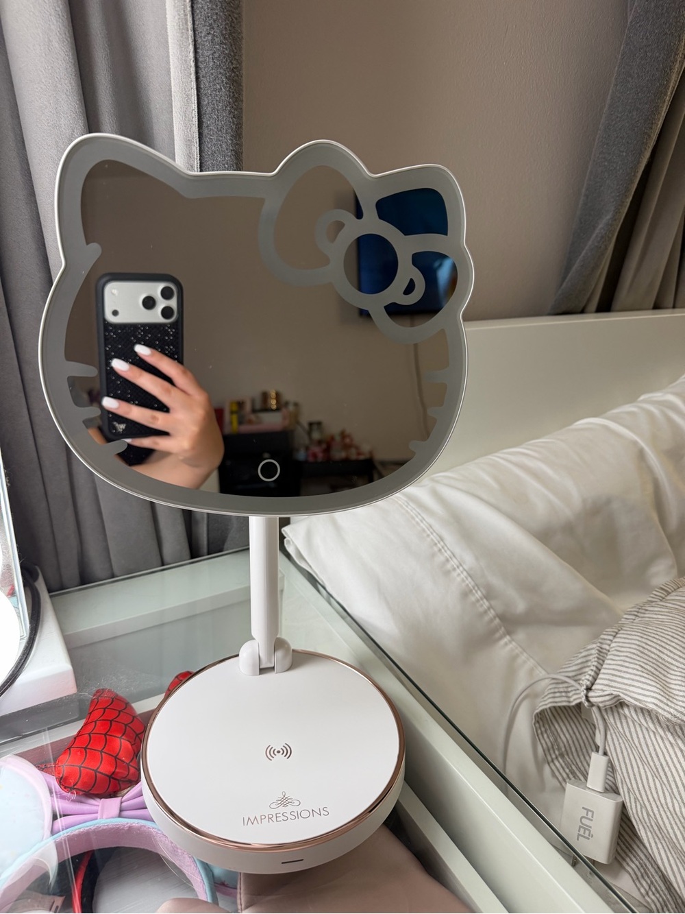 Hello Kitty LED Mirror